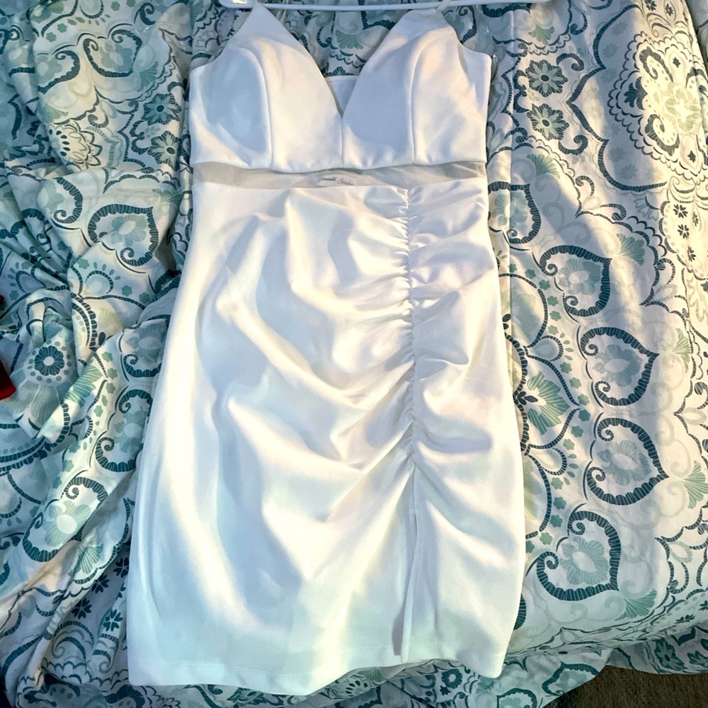 white dress size medium